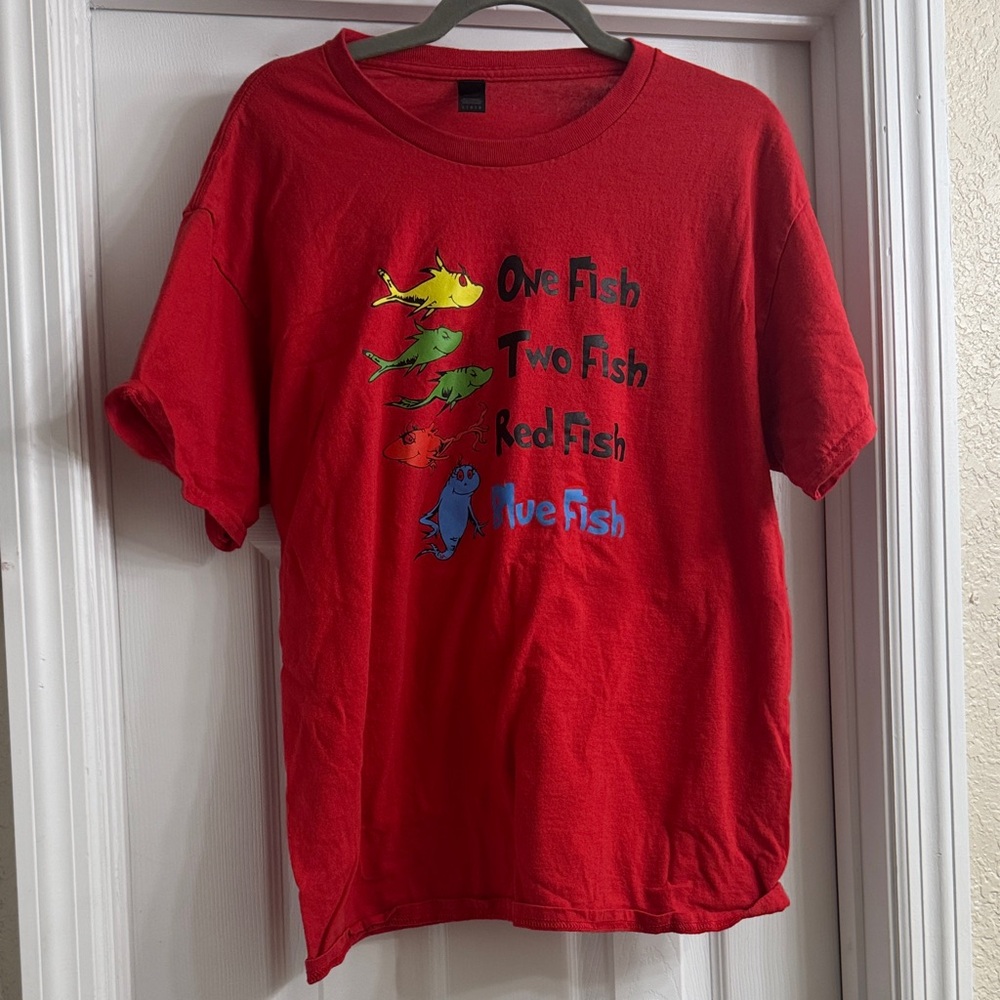 *make offer* Red Fish Graphic T-Shirt